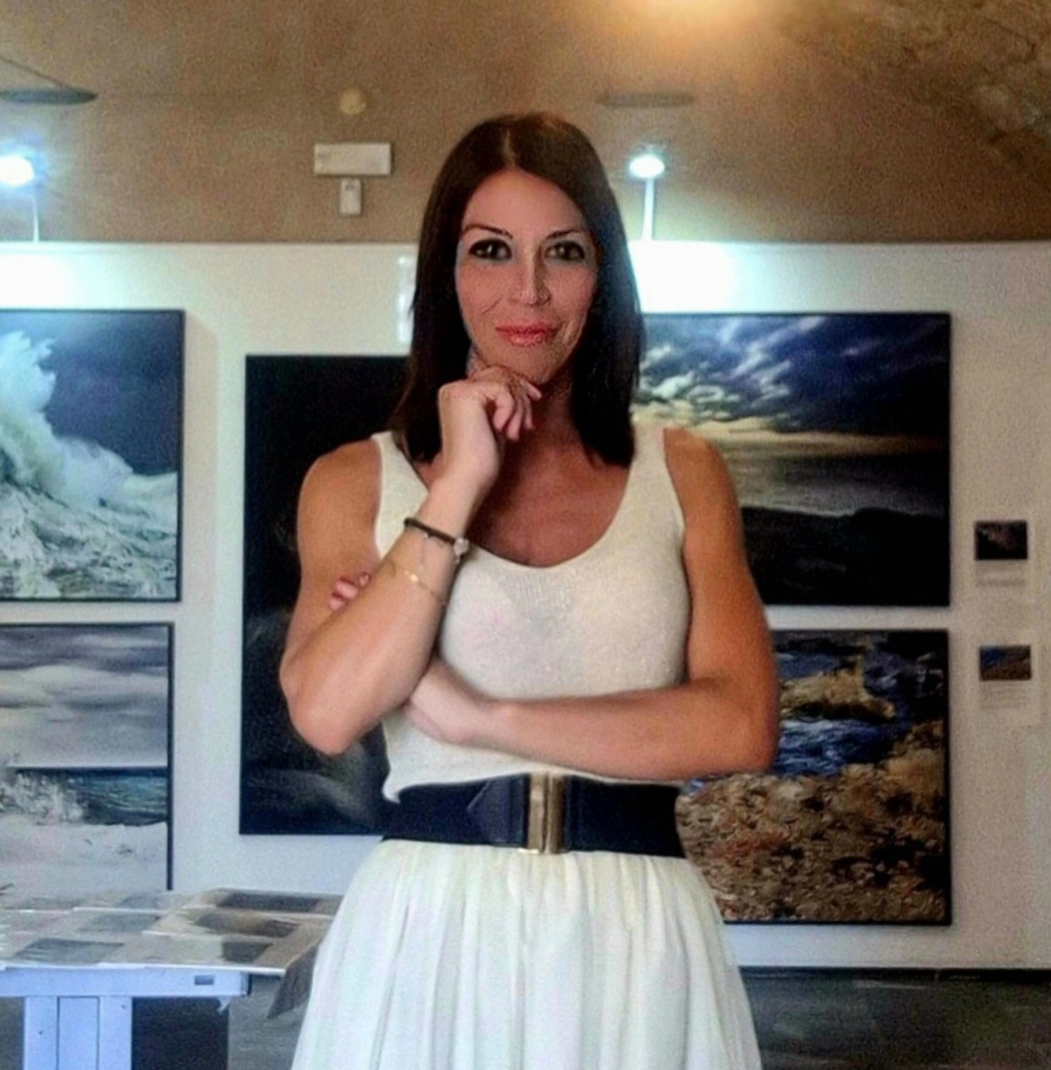 Valentina Capizzi in una galleria d'arte